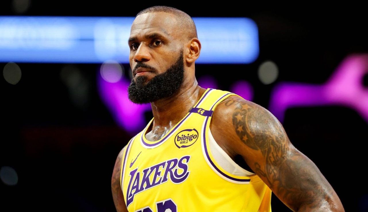 LeBron James Second Decision